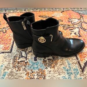 Tommy Hilfiger Black Ankle Boots with Gold Accent